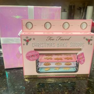 Too Faced Palette (includes THREE) plus mascara mini!